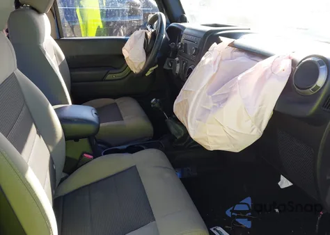 2013 Jeep Wrangler Sport из США, поврежденный, VIN 1C4AJWAG7DL584806